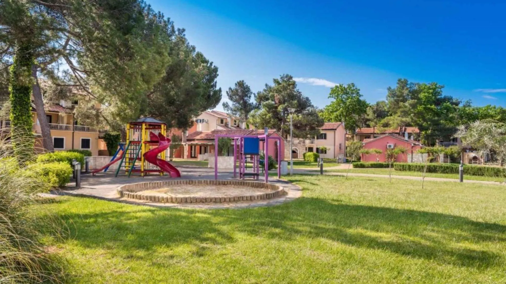 Holiday Homes In Umag - Istrien 12043 Croatia